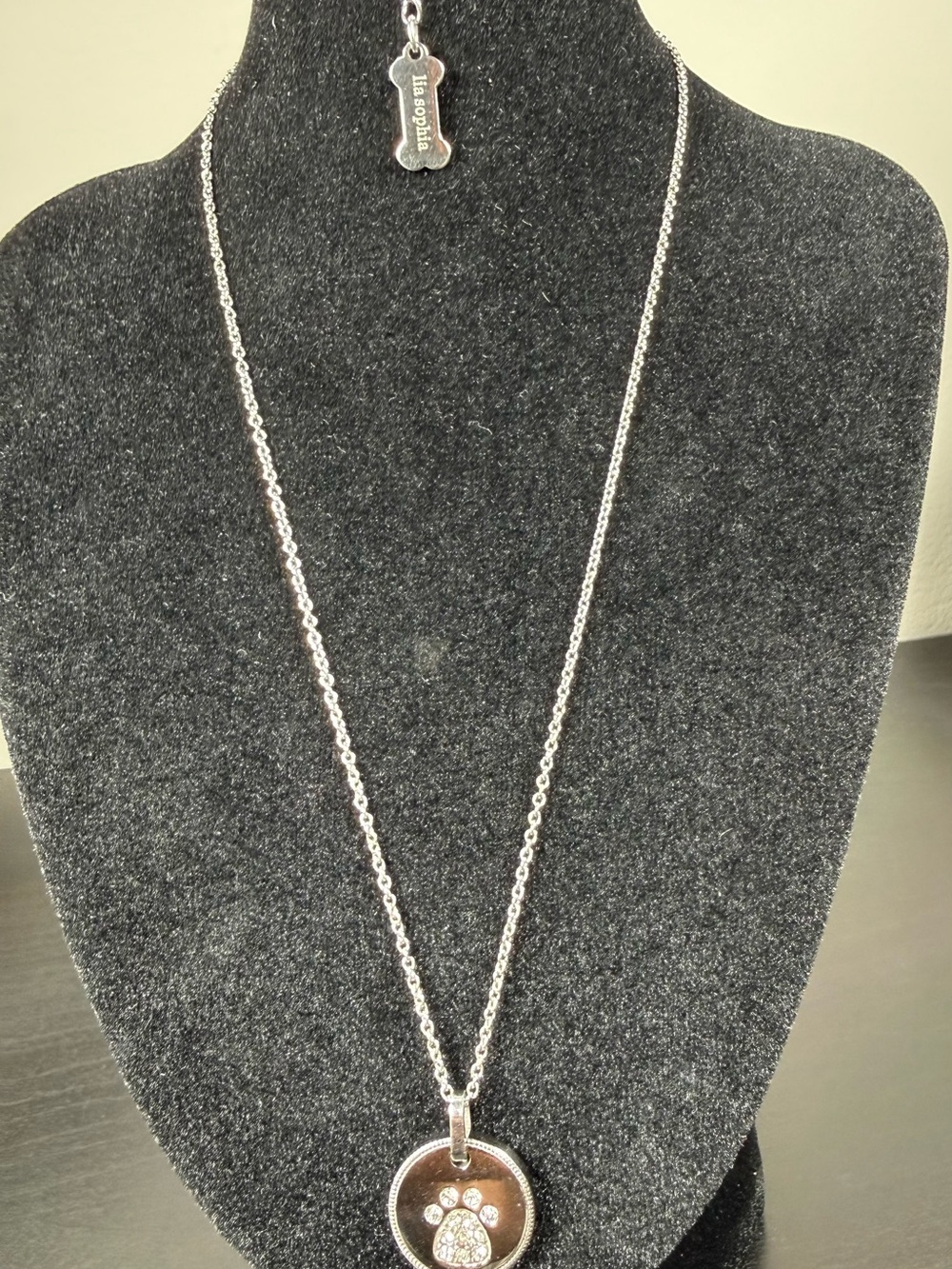 Silver Paw Print Pendant Necklace - Unbranded